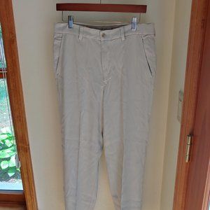 Tommy Bahama Beige Flat Front 5 Pocket Silk Slacks Waist 32